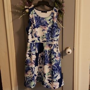 Gorgeous pocket dress